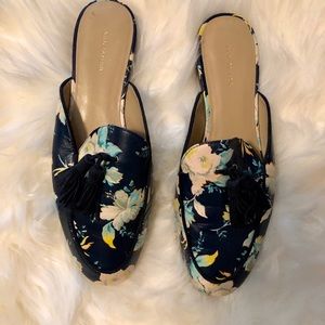 Floral Flats w/ Tassel